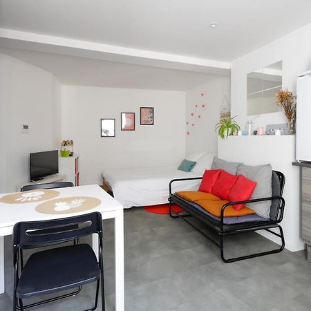 Charmant Studio, Au Coeur De La Ville De Riom Ngoại thất bức ảnh
