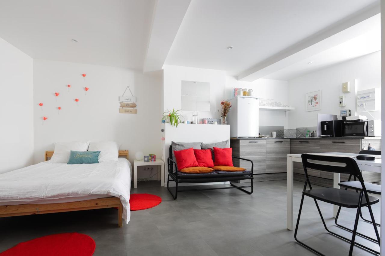 Charmant Studio, Au Coeur De La Ville De Riom Ngoại thất bức ảnh